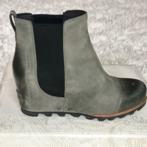 Sorel Lea Joan Of Arctic Wedge Rain Booties - 8.5